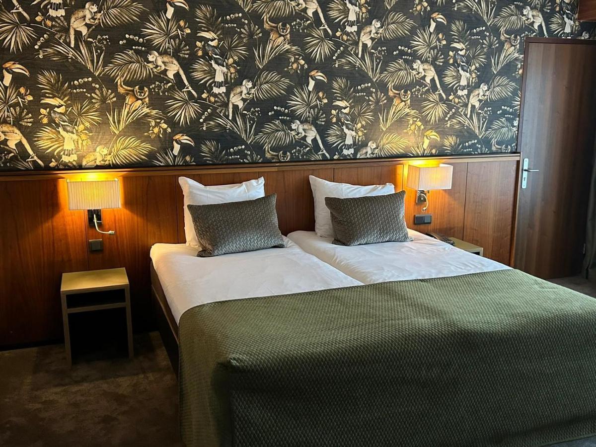 Hotel Van Der Valk Wolvega-Heerenveen Exteriör bild