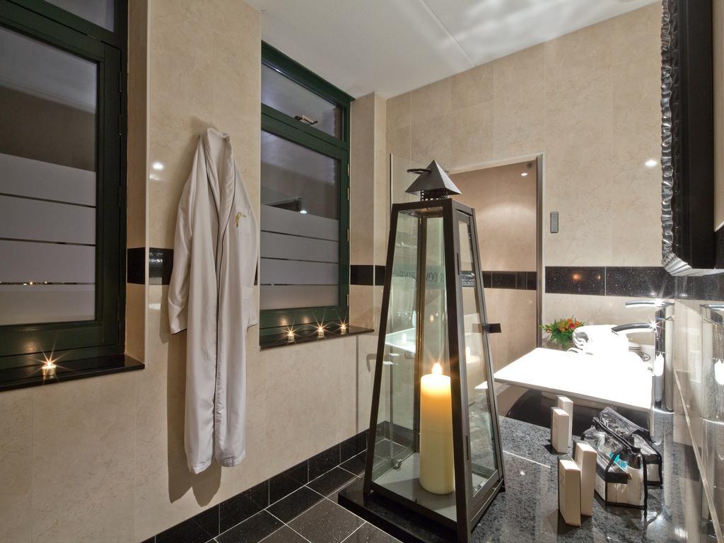 Hotel Van Der Valk Wolvega-Heerenveen Exteriör bild